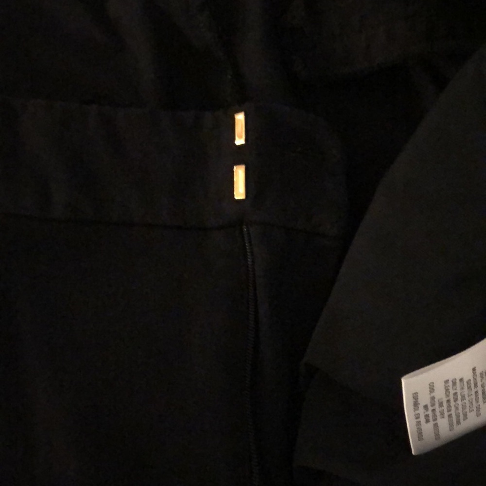 Charter Club Cropped Pants - Picture 9 of 9